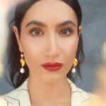 Nikohl Boosheri Instagram - 🤍🦪 Photographed by @kelsey_hale Lighting by @tutuleeco Glam by @jentioseco & @thesophiaporter Styled by @nataliehoseltonstyle