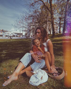 Nikol Moravcová Instagram - S L O W  D A Y S 🍦🌼🐞🎈🎡
