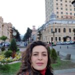 Nil Günal Instagram - Efenim #tbt yi bekleyemem.. Bu can ne zaman geçmişi yad etmek isterse o zaman eder.🤣 #batum #georgia #travel #trip #culture #nature #history #worldtravel #withus #gezmeklazım