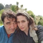 Nil Günal Instagram - Sevgili Arkadaşim @siveselhandmade o yetenekli elleriyle, güzel ruhuyla neler neler yapiyor bir bilseniz... Saçıma kondurduğum bu guzellikte onu hediyesi... Çok tesekkurler kuzim 😘🤗