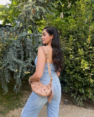 Nila Fırat Instagram - Hello hello june 🏖
#june