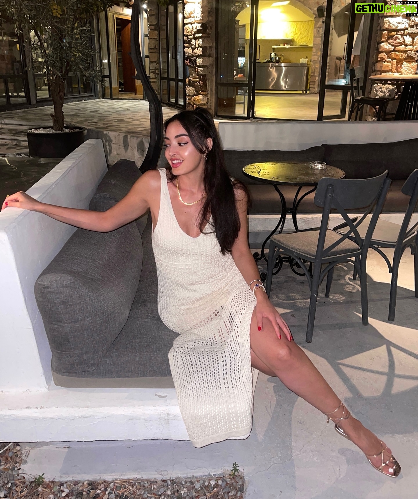 Nila Fırat - 707 Likes - Sıralama yanlış 🤭✨✨✨