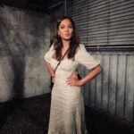 Nilam Farooq Instagram - Sach ma kurz, is der Sommer nu echt vorbei? Weil dann brauch ich das Bügeleisen jetzt auch nicht mehr rauskramen…