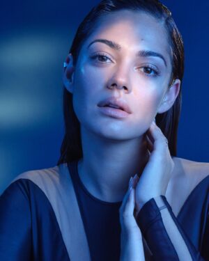 Nilam Farooq Instagram - anzeige
So eine schöne Kampagne zum neuen Blue Retinol Night Serum von @biotherm - ich freue mich das Gesicht dafür sein zu dürfen. 💙 #blueretinol