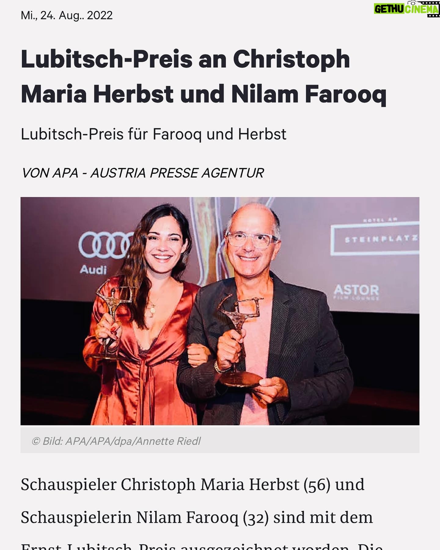 Nilam Farooq Instagram - Last days dump ✨ 1-2 // Ernst Lubitsch mit schönster Laudatio von @cristinadorego 3-4 // #wsmds Show von @ollipolli73 und wie ich @officiallyjoko für die nächste Woche und meine letzte richtige Chance drohe, er offensichtlich Angst hat und dabei aussehe, wie eine kleine Pfadfinderin 5 // Überraschungsfrühstück mit viel Liebe bekommen