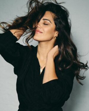 Nilam Farooq Instagram - when with @renelohsestudio