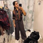 Nilam Farooq Instagram - Budapest dump. 1 szimpla kert 2 danube night cruise 3 market hall freak 4 hungarian specialities 5 thriftstoreing 6 kürtöskalács workshop 7 airbnb gone wrong 8 miles in budapest 9 best wine tasting 10 beer spa