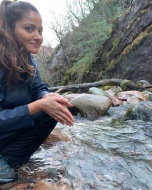 Nimisha Mehta Instagram - Living the HIGHland life 🏴󠁧󠁢󠁳󠁣󠁴󠁿 (the only time I enjoyed drinking VERY cold water!) #Glencoe #Scotland #Highlands