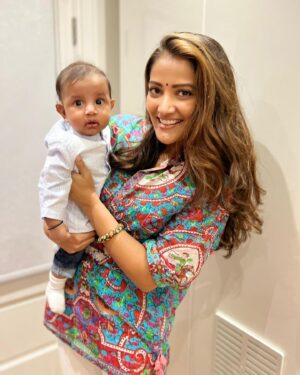 Nimisha Mehta Instagram - Happy 1st Birthday to my adorable nephew, Rivaan! And just like that you turn 1…if I had it my way I’d be kissing those fine chubby cheeks all day, everyday! 🩷 Here’s to wishing you have another year full of adventures and lots of daydreaming! Love you lots little man 😘
