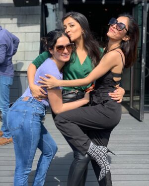 Nimisha Mehta Instagram - A one of a kind royal celebration with my girls! 👸🏻#abouttheweekend #whoruntheworld