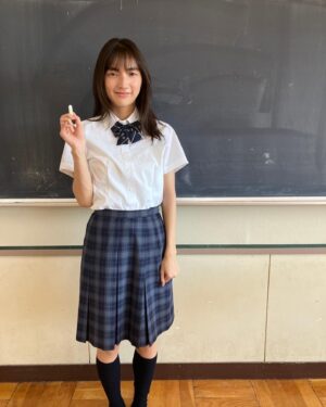 Nimura Sawa Instagram - 1013

しれっと誕生日を迎えました。
28歳の制服姿です😂笑

マクドナルドテレビCMの撮影で久しぶりに制服を着ました。

個人的に私自身も枚方出身でスーパーひらパー兄さんとの共演はとても光栄でした。

「　#時をかけるバーガー　」
たくさん見て下さい〜！！！！！