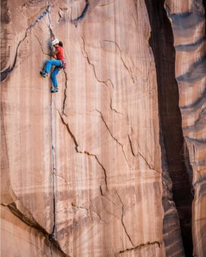 Nina Caprez Instagram - Climbing is beauty, an endless adventure and life teacher. Climbing is my red line, my source of power and joy. Climbing is camaraderie, loud laughs and endless fun.
Climbing is me because it’s my inner mirror. Climbing made me who I am and we’re not done with our relationship ❤️

#summerofclimb #nowasteddays #arcteryx @arcteryx