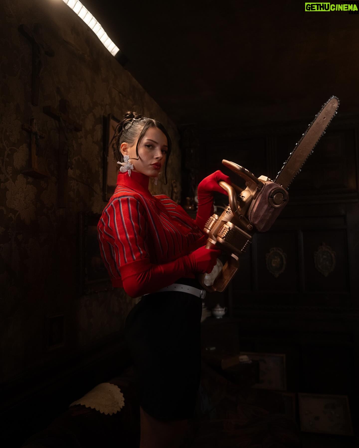 Nina Kaiser Instagram - Heute Nacht 23.59 kommt 80QM Musikvideo HABEN WIR BOCK SIND WIR BEREIT????