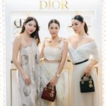 Nina Kozok Instagram – Celebrate this holiday season with @diorbeauty.

Had the most magical time at Les Tuileries Royal Garden, Carousel of Dreams.

Don’t miss this amazing pop up installation at Plaza Indonesia open till December 17th!

You can discover the limited-edition festive gifts at all Dior Beauty Boutiques, Counters, Plaza Indonesia Podium and Online at www.dior.com/en_id/beauty/.

#DreamInDior #DiorHoliday