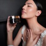 Nina Kozok Instagram – Unveiling Dior’s new ultimate night recovery balm, Dior Prestige Le Baume de Minuit. The rose de granville is harvested at night to unlock its unique nocturnal molecular richness.

The midnight rose peptide is a new ultra-concentrated variation of the rosapeptide. This new scientific discovery allows the highest reparative and regenerative actions for the skin. Proven to wake up 3x denser, radiant & visibly younger skin.

Discover the Dior Prestige through www.dior.com/en_id/beauty

@diorbeauty @diorbeautylover

#diorbeauty #diorprestige