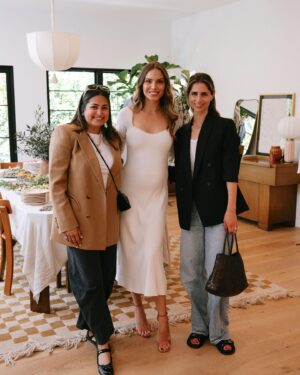 Nina Seničar Instagram - Bonjour Los Angeles! I loved being your host for a day ♥️