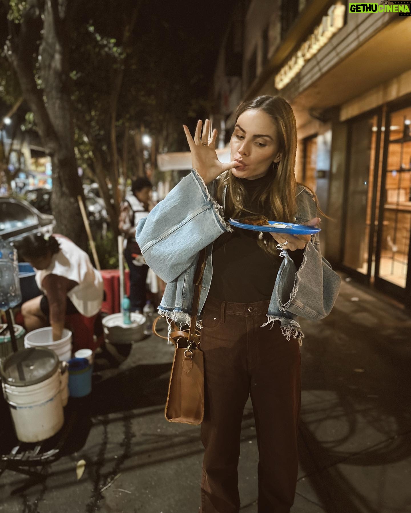 Nina Seničar Instagram - 48 hrs in Mexico City 🇲🇽 Fue tan bueno verte de nuevo 🤍