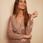 Nina Seničar Instagram - DGAs 🎬🎞📽🤎 Suit: @brunellocucinelli_brand Make up: @abramovicm