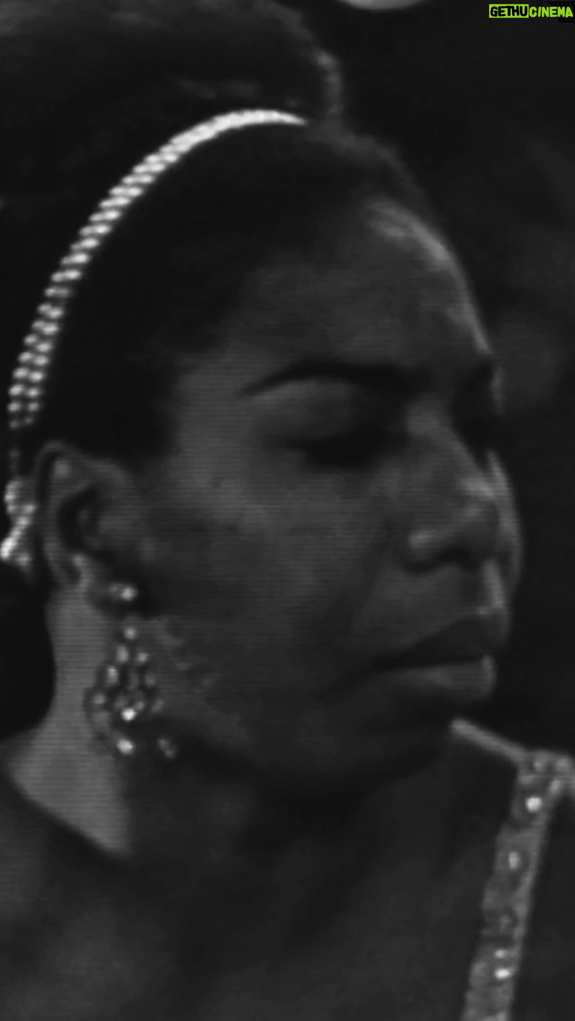 Nina Simone - 7.6K Likes - “In your pockets you ain’t got one penny, and your friends you never did have any…” - #ninasimone #nobodyknowsyouwhenyouredownandout #jimmiecox - Live in Antibes, 1965