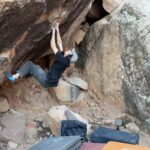 Nina Williams Instagram – Vegas thus far. The gang tryin hard, falling off, getting back on again. #bouldering

📸 9 @jordi.llauvi 

@thenorthface_climb 
@scarpana 
@organicclimbing 🙌🏼