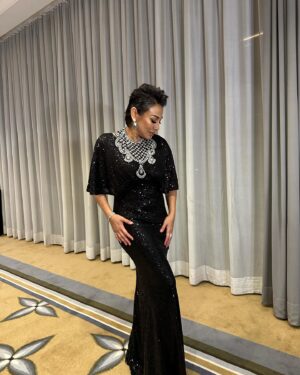 Ning Baizura Instagram - Happy Birthday sayangku @rizman.n  Semoga Panjang Umur Murah Rezeki dipermudahkan segala urusan Amin Amin YRA  Make up & hair : @fendyafandii  Clad in : @rizmanruzaini  Jewels : @bvlgari (personal collection)