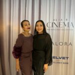 Ning Baizura Instagram – Such lovely afternoon spent well with @alia6astamam & @zaloramy  Congratulations on the beautiful cinematic “OldHollywood“  theme. Super comfy Super cool, the Burgundy is definitely my favorite. Quick get a set or two for yrself now…. #ninggoeshollywood #classic #raya2024 #fyp