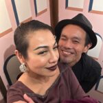 Ning Baizura Instagram – Such lovely afternoon spent well with @alia6astamam & @zaloramy  Congratulations on the beautiful cinematic “OldHollywood“  theme. Super comfy Super cool, the Burgundy is definitely my favorite. Quick get a set or two for yrself now…. #ninggoeshollywood #classic #raya2024 #fyp