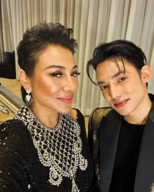 Ning Baizura Instagram - One with my brother @haelhusaini Siapa lagi chomel??? 🤪🥰💕