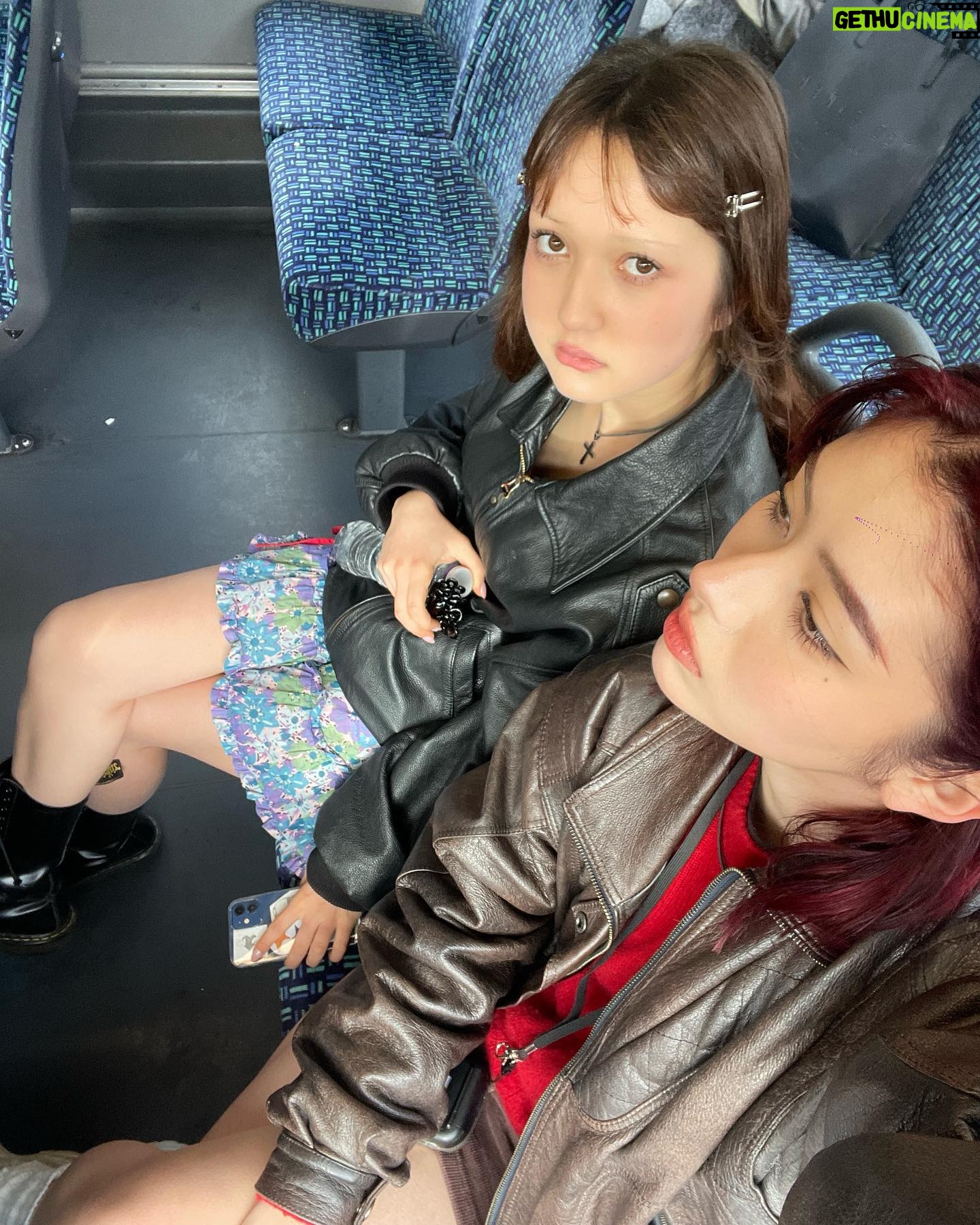 Ninon Instagram - Leather jacket gals (missing ldn)