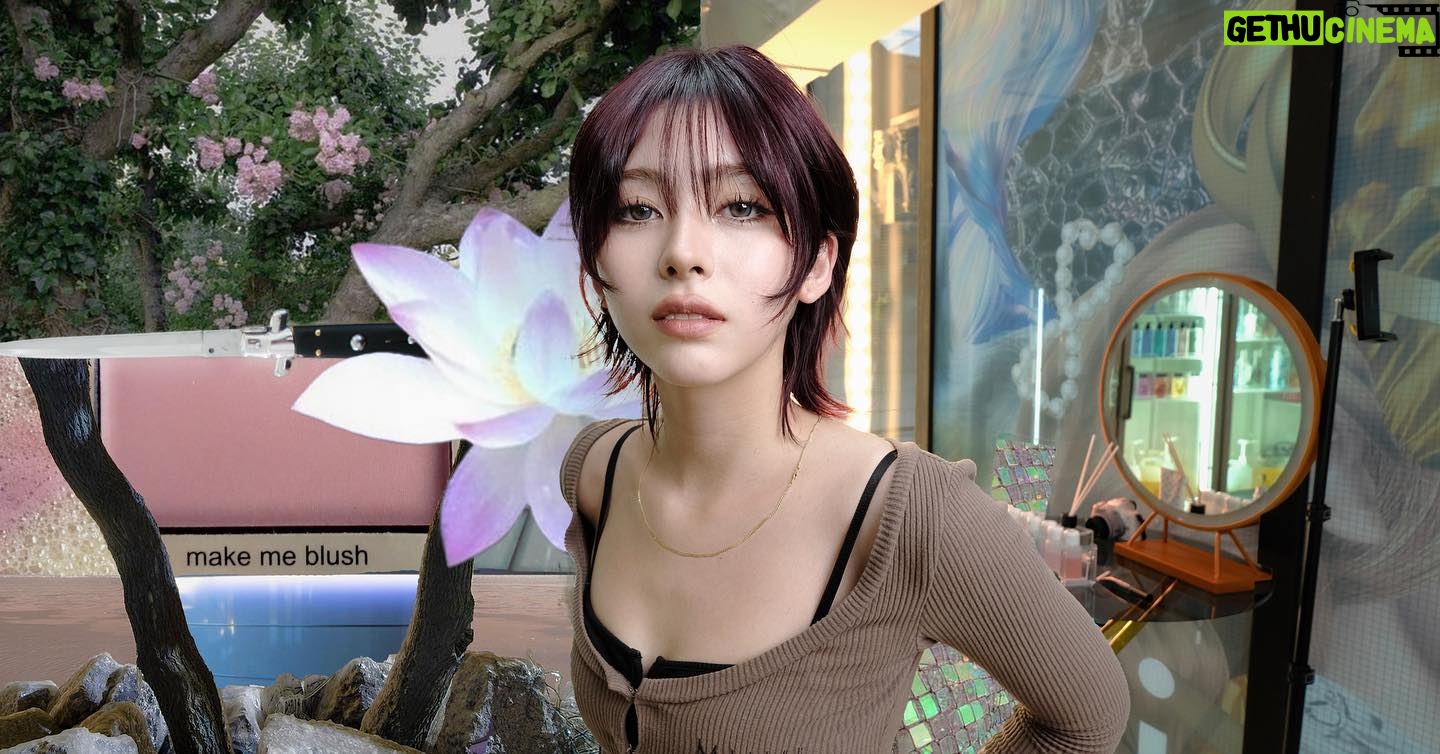 Ninon - 53.8K Likes - final fantasy 2016
hair and collage
@ninonekw
#2016 #layerhaircut #curtainbangs #blowout #makeuptutorial #hush #sidebangs #レイヤーカット #nana #lisa #80sfashion #dolly #04 #diormakeup #nostalgic #collage #photoshop #ウルフカット #gal #highlights #aethetics #emohair #emo #aethetic #y2k #nostalgia #fujifilm #aespa #layercut