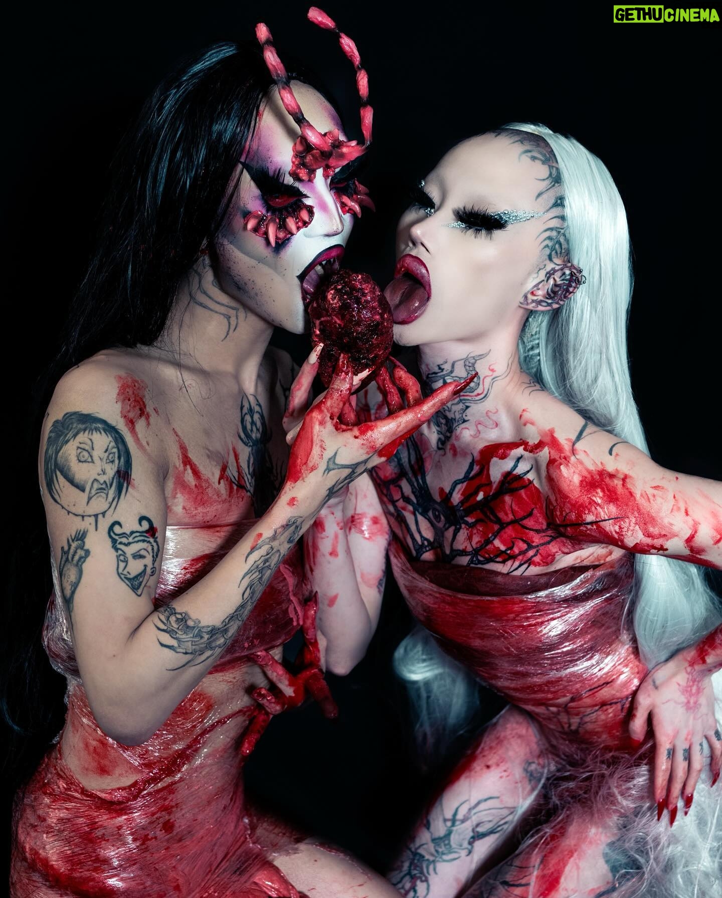 Niohuru X Instagram - Me & @hosoterratoma saw you across the bar β¦ we want to eat your heart π©Έπ€π¦ π· @officialricardodiaz Prod @bob_of_scotland_studio