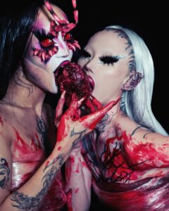 Niohuru X Instagram - Me & @hosoterratoma saw you across the bar … we want to eat your heart 🩸🖤🦇 📷 @officialricardodiaz Prod @bob_of_scotland_studio