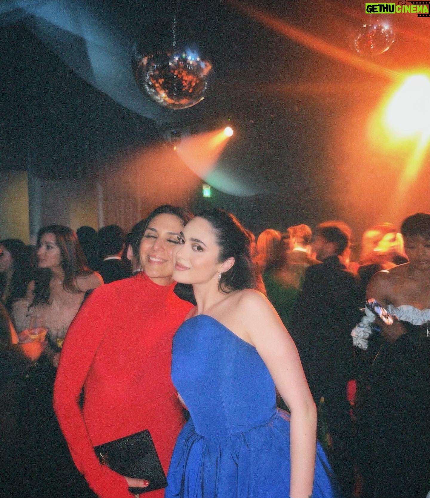 Niousha Noor - 3K Likes - ☀️day @ejaf #EJAFOscars 💙♥️
(Also! Thank you everyone for all the beautiful birthday wishes 🥹)