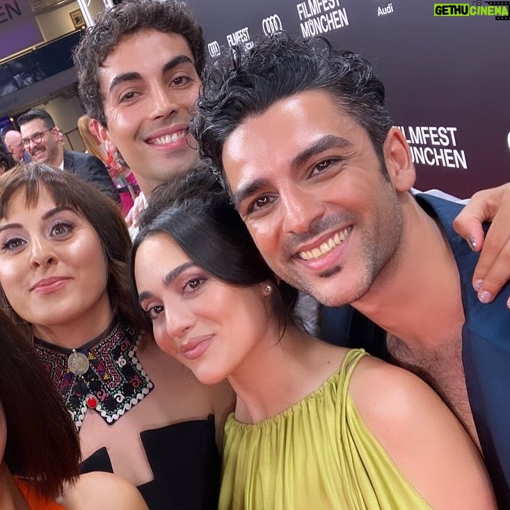 Niousha Noor - 2.3K Likes - A few BTS shots from our opening night in Munich and done! 💚🤍♥️
چند تا عکس ديگه از فستيوال فيلم مونيخ برای فيلممون The Persian Version @sonyclassics @filmfestmunich @sonypictures.de