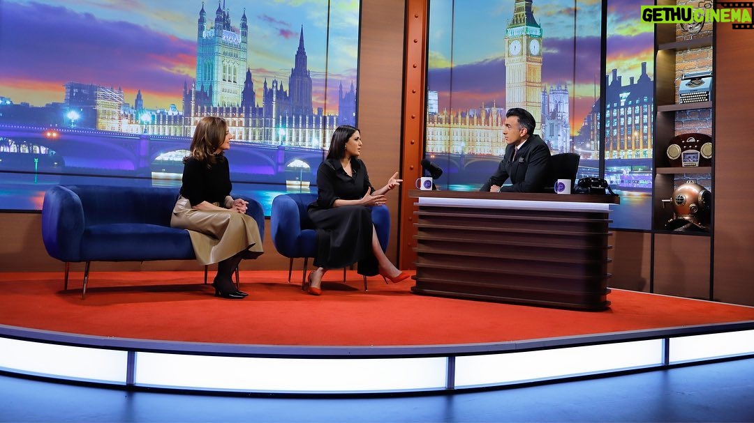 Niousha Noor - 2.5K Likes - Thank you so much @sinavaliollah and @shadi_asadollahii for having me on your show. It was such a pleasure. ♥️
از سینا و شادی عزیز که من رو به برنامه شون دعوت کردند صمیمانه تشکر میکنم.