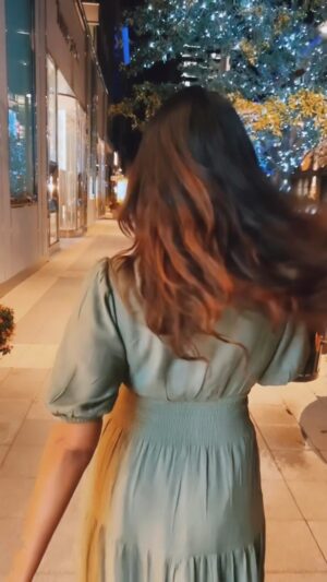 Niranjani Ashokan Instagram - On the way to self love ♥️

.
.

📹 @snapsbyvk 

#niranjaniashokan #nomakeup #casual #walk #universe #cherish #live #littlethings #reelvideo #instamood #texas