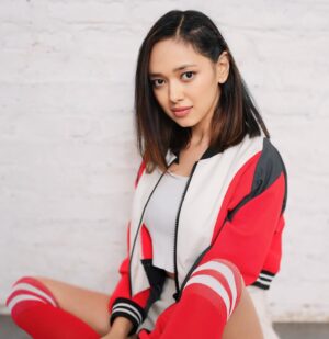 Nirisha Basnett Instagram - 🔺🔴🔻 
Label @kolor_therapi 
Styled by @sanjana.stylebug 
.
#streetwear