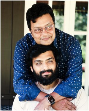 Nirup Bhandari Instagram - You guessed it right!!
ರಂಗಿತರಂಗ ಚಿತ್ರದ ನಂತರ ಸಾಯಿಕುಮಾರ್ ಸರ್ ಹಾಗೂ ನಾನು ಬೆಳ್ಳಿ ಪರದೆಯ ಮೇಲೆ ತಂದೆ - ಮಗನಾಗಿ ಒಟ್ಟಿಗೆ ಅಭಿನಯಿಸುತ್ತಿದ್ದೇವೆ. ಶೀರ್ಷಿಕೆ ಹಾಗೂ ಮೊದಲ ನೋಟ ಫೆಬ್ರವರಿ ೬ ಕ್ಕೆ ನಿಮ್ಮ ಮುಂದೆ.
After Rangitaranga, working again with @officialsaikumar sir. Excited to share screen space with him. This time, we play father & son. Revealing the title and first look on 6th Feb.
@ankket_cinemas @sachin_vaali @ankitsoni9999 @prashant_mulage_official @sandeepvalluri_dop @ullashydur @brinda_acharya @ankita.amar @sachin.basrur 
📷 @h_u_darshann