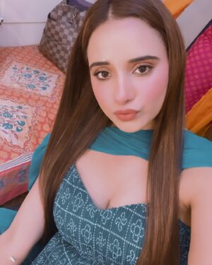 Nisha Nagpal Instagram - Selfie dump🌸✨

#instagood #instadaily #selfie #yrkkh #selflove

@ami_trivedi_official @saeebarve_