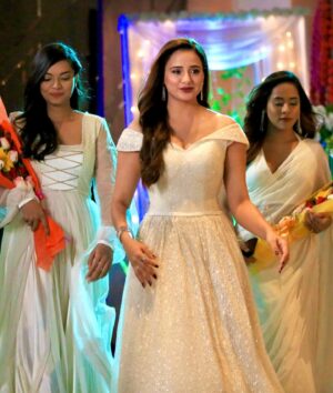 Nisha Nagpal Instagram - Sometimes the dress picks you🤍🤍🤍

📸 @_irfan_beg_photographer 

#eveninggowns #princess #fairytail #dressup #whitegown #picoftheday #instafashion #instagood #keepshining🌟 #vanshaj #koyal #sonysab #bts #cute #vibes #love