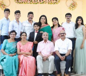 Nitha Promy Instagram - Happy Wedding Anniversary...Appachan and Ammachi...
51 years of togetherness....... Golden Jubilee...😍😍😘😘🥰🥰🥰

#anniversary #instapic #happiness #togetherness #
#weddinganniversary #goldenjubilee #instagramers #nithapromy #promykuriakose  #instafamily #family #instagood #viral #viralpic #picture #gallery #pictureperfect #perfectpic #life #lofestyle #mallu #malayali #instafeed #instagrammer