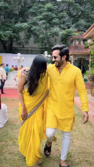 Nitya saxena Instagram - Happy Valentines Day dear wifey ❤️❤️

Lub you 😍🥰

@nitya.saxena1186 #valentines #anchorravi