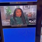 Nivea Instagram – Oh my lamb, I played in so many looks on Queens Court! Had me feeling like a new woman everyday!
Thank you to my glam team @touched.by.twon @iamkelvinmyers @therylexperience y’all really helped me get through this experience ✨❤️
#ThisisNivea #OhMyLamb #QueensCourtPeacock