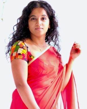 Nivedita Rajappan Instagram - Show Your Sparkle ✨ 

 #sparkle
 #red
 #saree
 #love