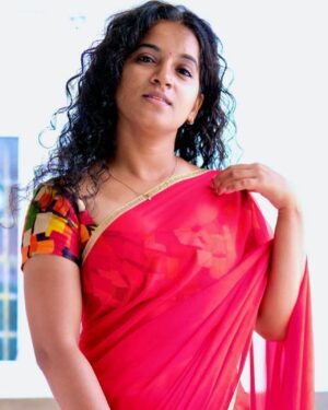 Nivedita Rajappan Instagram - Show Your Sparkle ✨ 

 #sparkle
 #red
 #saree
 #love