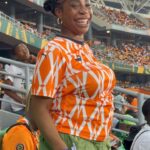 Noémie Abossolo Instagram - CAN 2K24 🥇🇨🇮🫵🏾 LES IVOIRIENS VOUS POUVEZ CHOISIR LE NOM DE NOTRE BÉBÉ CAN MONDIALE 🫵🏾❤️ ILS SONT PAS CONTENTS MAIS YA DIEU DEDANS 🙏🏾