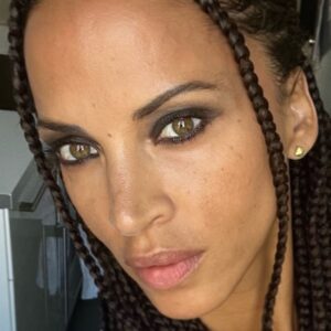 Noémie Lenoir Instagram - Ready !!!