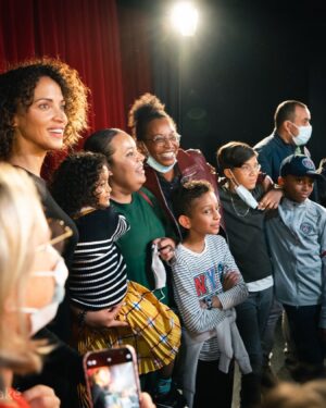 Noémie Lenoir Instagram - #neckerfashionday 
@hopital_necker 

Chers enfants,

Je ne vous cacherai pas la joie, l’admiration et la fierté qui m’ont  animée à vous voir défiler.
Vous avez été extraordinaires de courage, de ténacité, de joie, de sourire, et vous nous avez offert un show à la hauteur de ce que des plus grands professionnels peuvent produire.
Bravo!!!!! Je vous aime ❤️❤️❤️

Chers amis,
Je vous nomme ainsi car vous êtes intimement liés au succès de ce défilé. Merci à toutes les familles qui ont joué le jeu, merci aux professionnels hospitalier, 
Merci à La Directrice de Necker Mme Maya Vilayeck de nous avoir suivis et encouragés .

Nos généreux donateurs qui ont habillé les enfants et leur ont mis des étoiles dans les yeux ❤️merci du fond du cœur.

@adidas
@bashparis
@bonpoint
#fondationloreal
@hm
@ikksofficial
@jacadi_officiel
@jimmylion
@laredoute 
@ellefr 
@universpresse 

Pour les papilles de nos mannequins 
@cyrillignac

Je voudrais remercier 
•Toute l’équipe de l’hôpital Necker
•Le service politique culturel animation et action éducative 
•Tous les services civiques présent ce jour.
•Les éducatrices de l’hôpital Necker 

Nos équipes de pros qui nous ont accompagnés et grâces à qui nous avons pu rendre le show si professionnel.
@luxsense 
@christopherfeit 
@devisok 

Coiffeurs 
@nabilharlow
@Laurie.nlt
@yorendelola
@soufianesoft

Maquilleurs
@sweetmayia
@lasdumaquillage
@tiffanyfouqueil

Pour accompagner les enfants  en les préparant sereinement.
@creasanaparis (Céline  Orang)

Mes amis bénévoles qui ont répondu présent :
@FatouNdiaye-actrice
@johannasenyk
@stomybugsyofficiel 
@ornelladamperon 
@prisca_lechere 
@Berangere3006

Stylisme 
@Camilleseydoux

La musique
@kiddysmile 

Don pour le Catering
@Soniarolland

Photos @by_samake 

Merci à notre public ,médecins, infirmiers, aides soignants d’être venus voir nos mannequins et apporter votre soutient.
On vous aime vraiment! C’est aussi vous les stars de Necker.

Une mention spéciale à Céline Mahé @Cece.eden.927 qui s’est donnée coeur et âme.

On espère vous retrouver avec autant d’enthousiasme l’année prochaine. 

                                                                           THE SHOW MUST GO ON!!!!