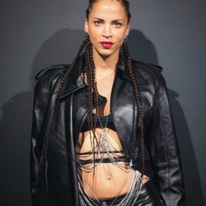 Noémie Lenoir Instagram - @muglerofficial X @hm 
By @cadwallader ✯

#muglerhm 
#mugler

Hair : @laurie.nlt