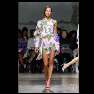 Noémie Lenoir Instagram - Look 6 and look 21 @kevingermanier SS23